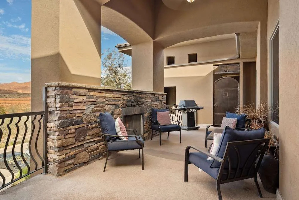 Sunset Hideaway Near National Parks & Hike/bike