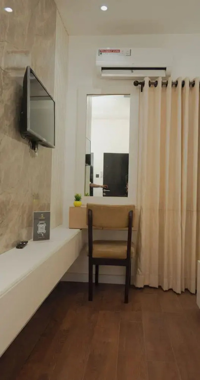 The Peachtree Hotel