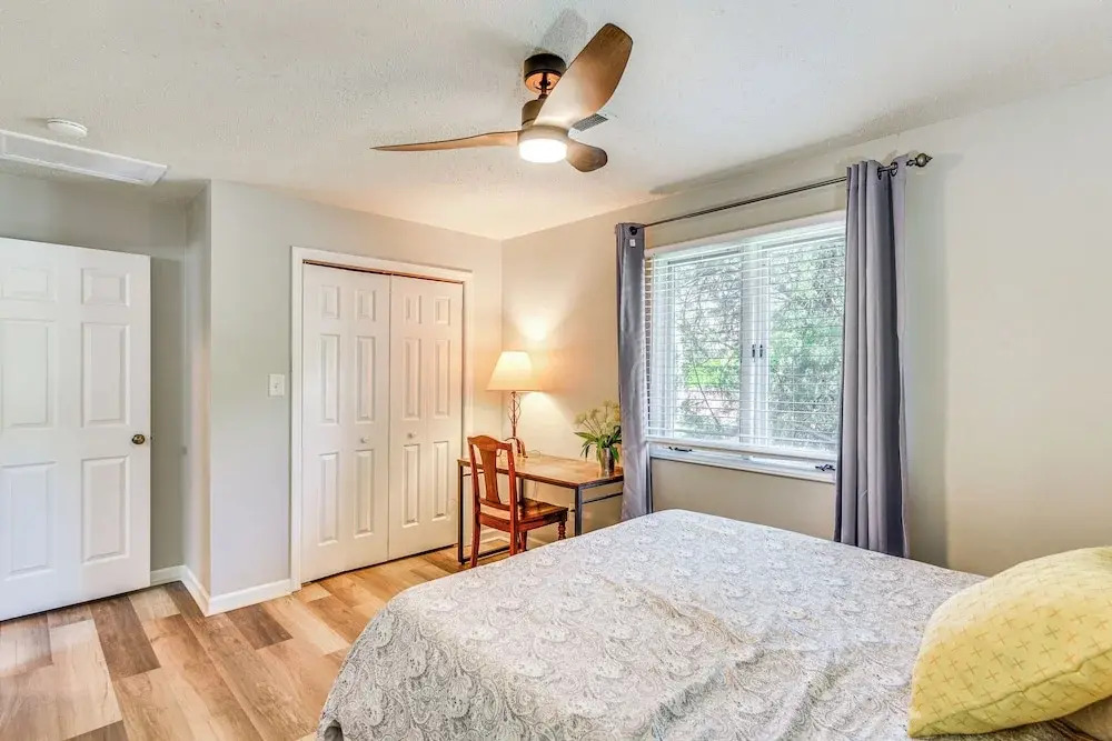 Pet friendly Charlotte Home w Deck Near Uptown