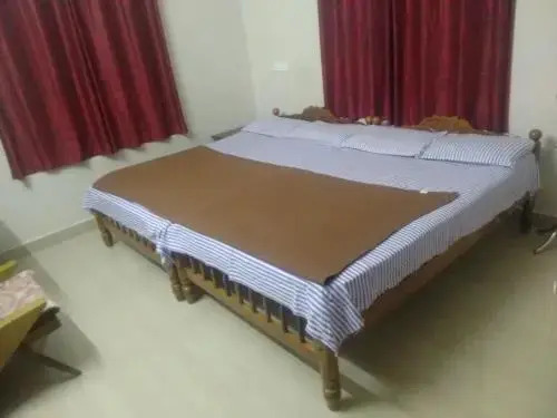 Thekkekara Tourist Home Vagamon - Rooms - Cottage - Apartment - Bunglow