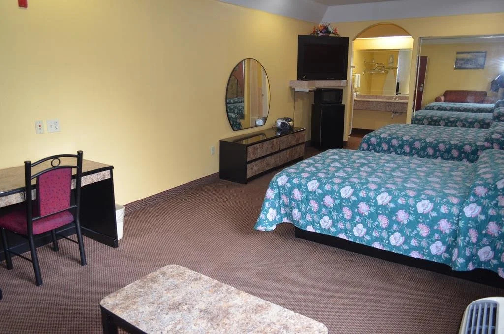 Scottish Inns  Suites IAH Airport South