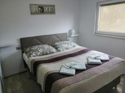Apartments Ina