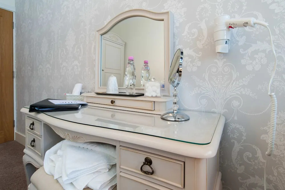 Ar Lan Y Mor Seaside Apartment