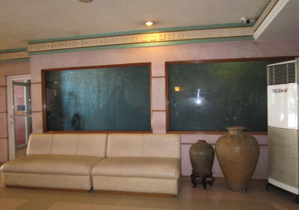 Discovery Hotel and Restaurant