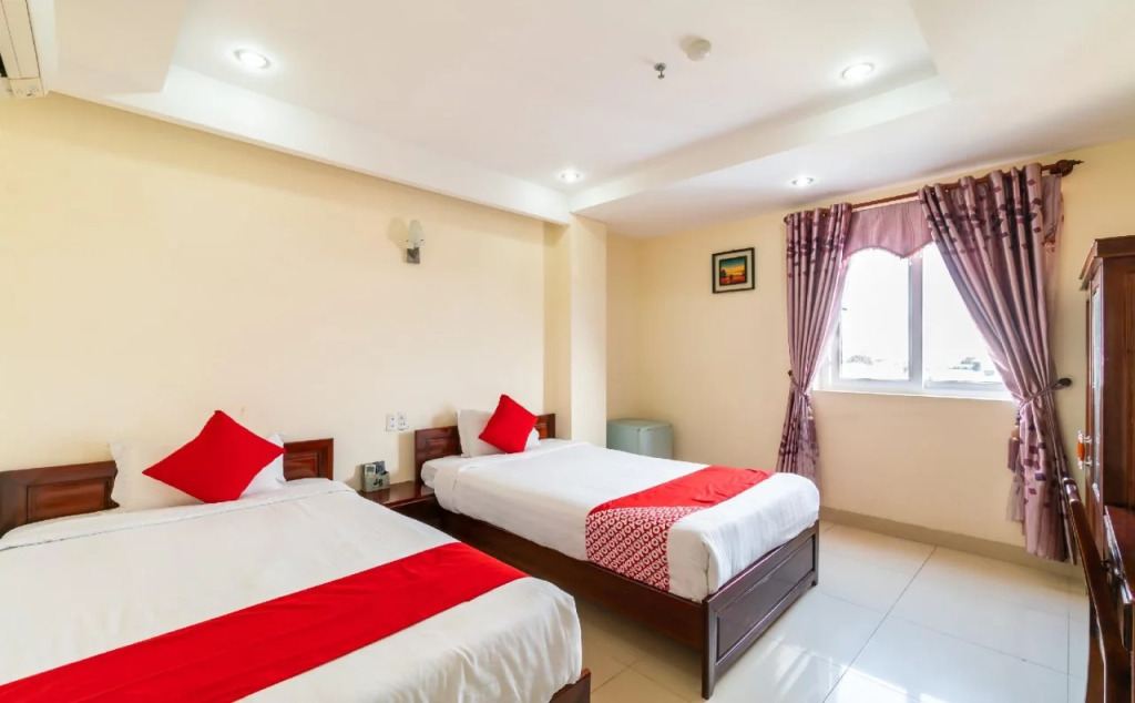 Hoa Binh Hotel