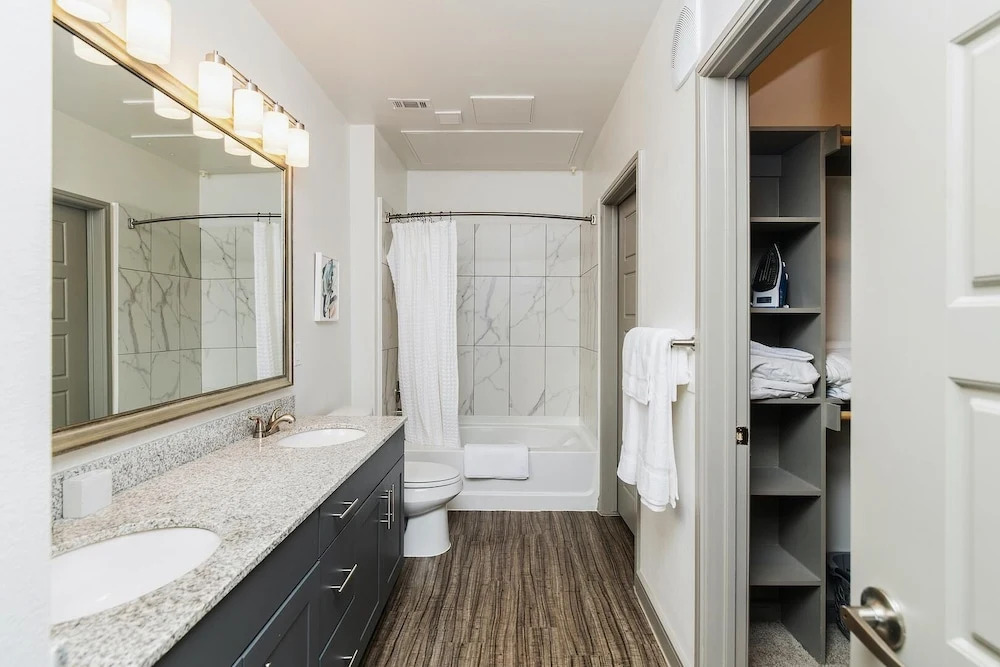 Landing Apartments Charlotte - NoDA