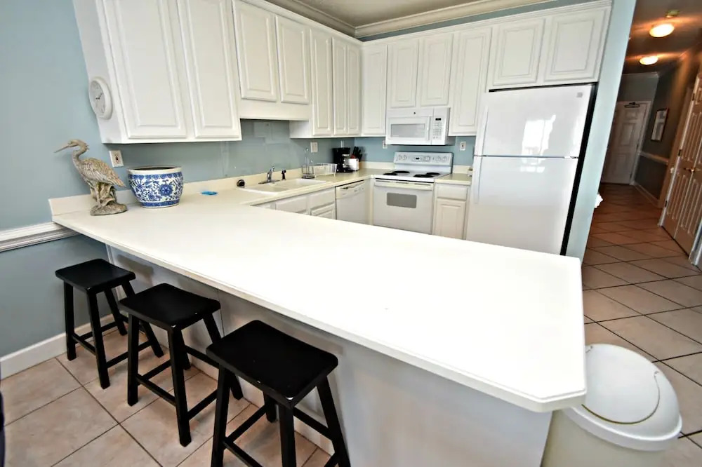 Dolphin Key 2C by RedAwning