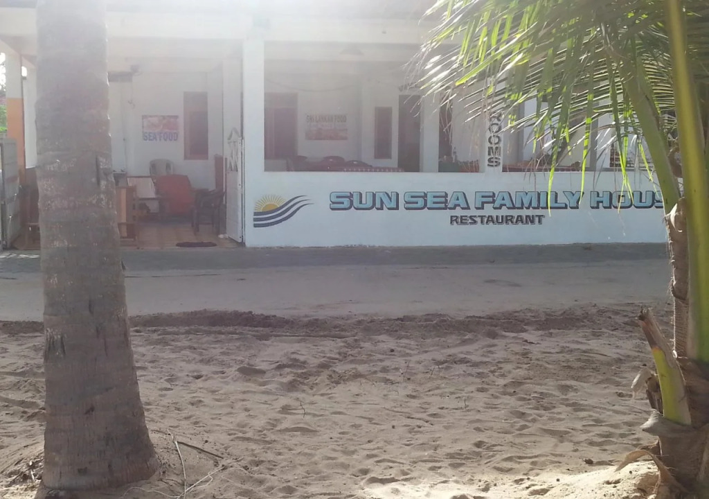Sun Sea Family House Tangalle