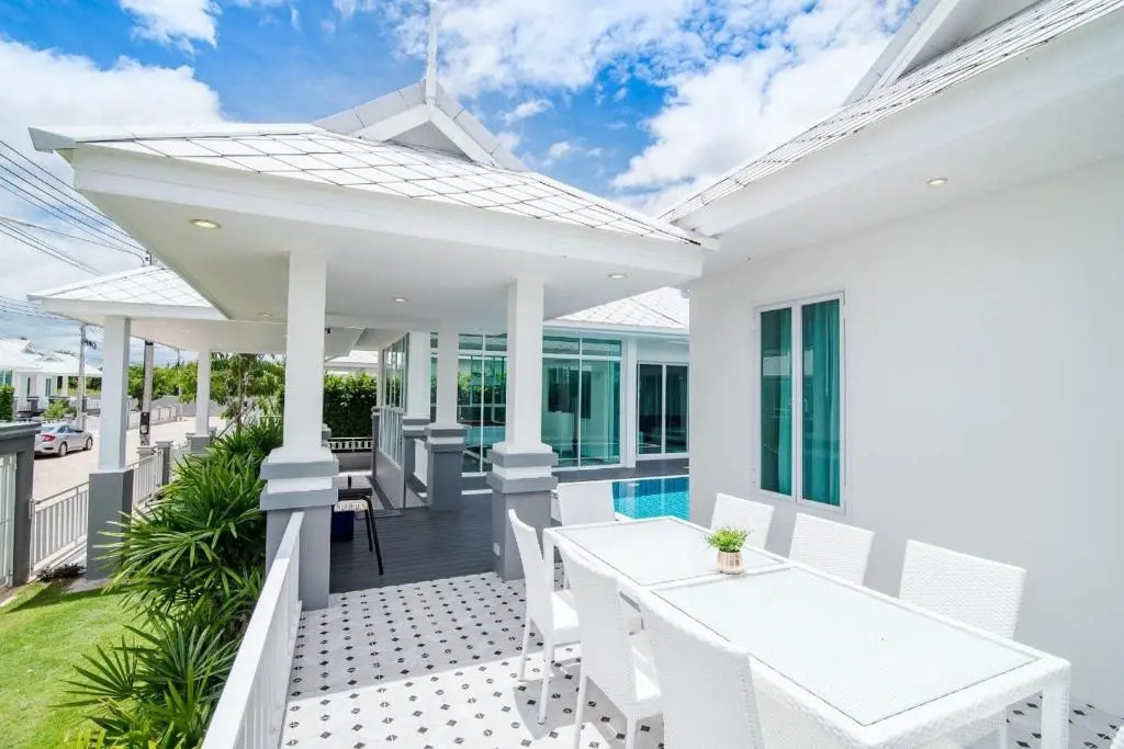Marwin Pool Villa 8