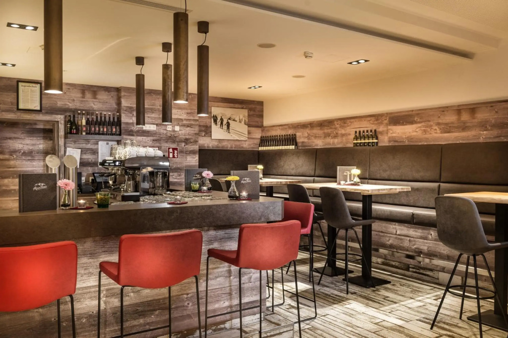AlpenParks Hotel & Apartment Central Zell am See