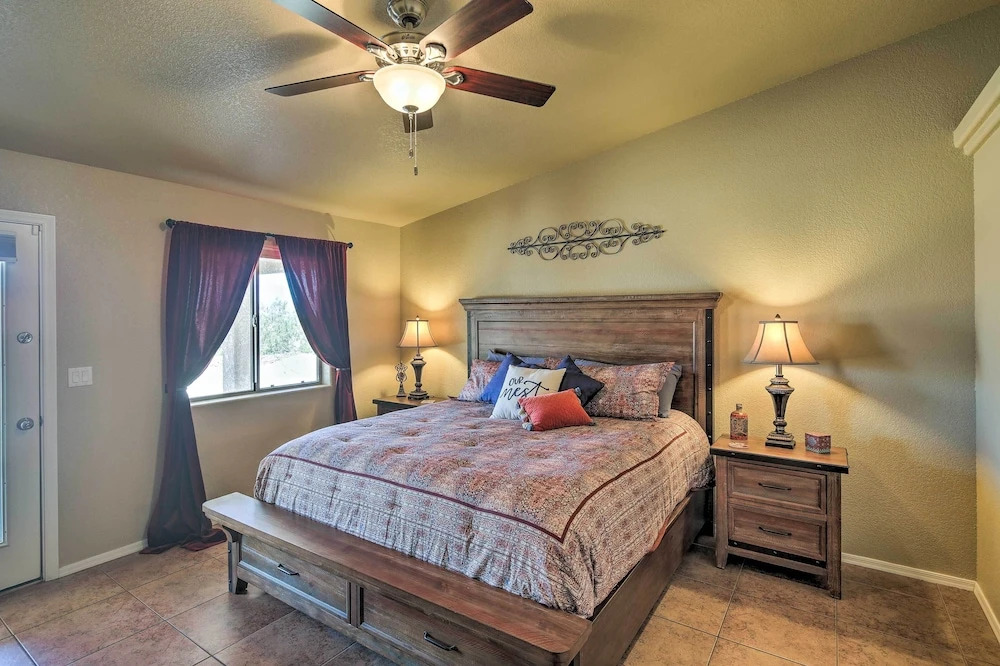 2 Mi to Beach: Lake Havasu Gem w/ Pool & Spa!
