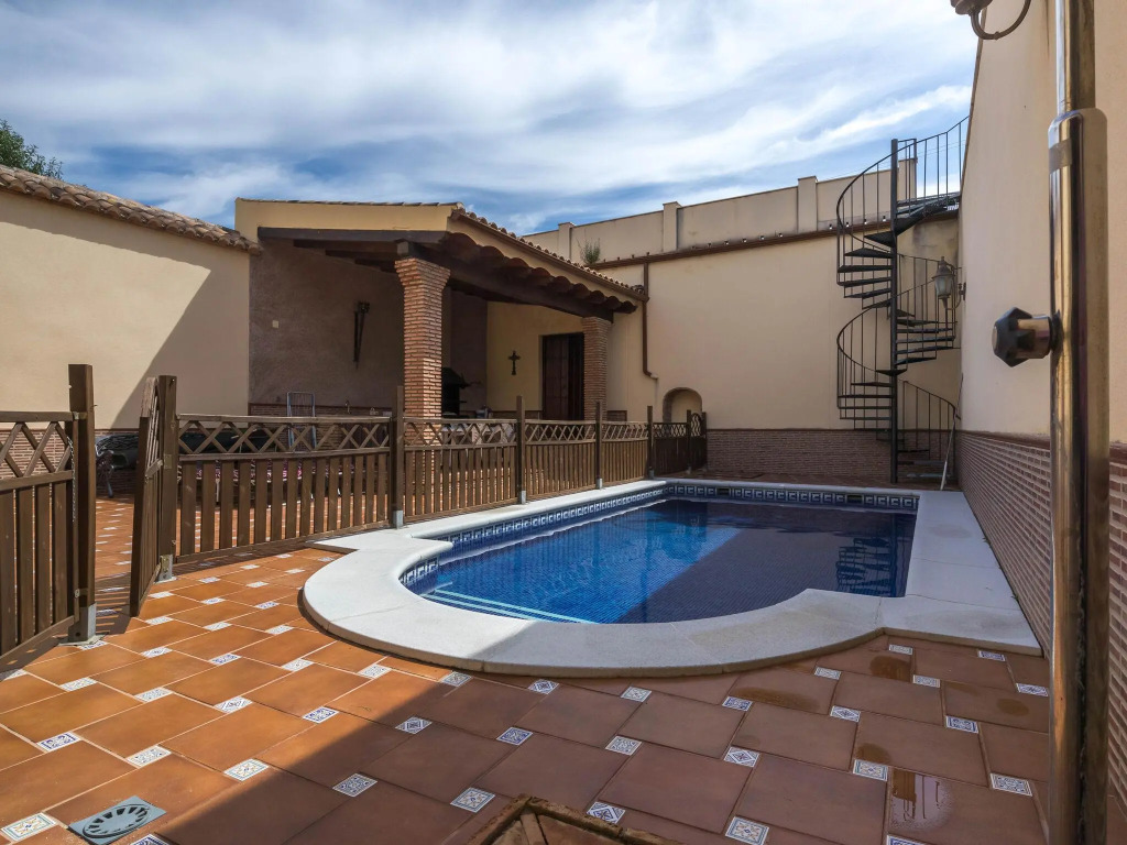 Rural house Santa Fé with private swimming pool
