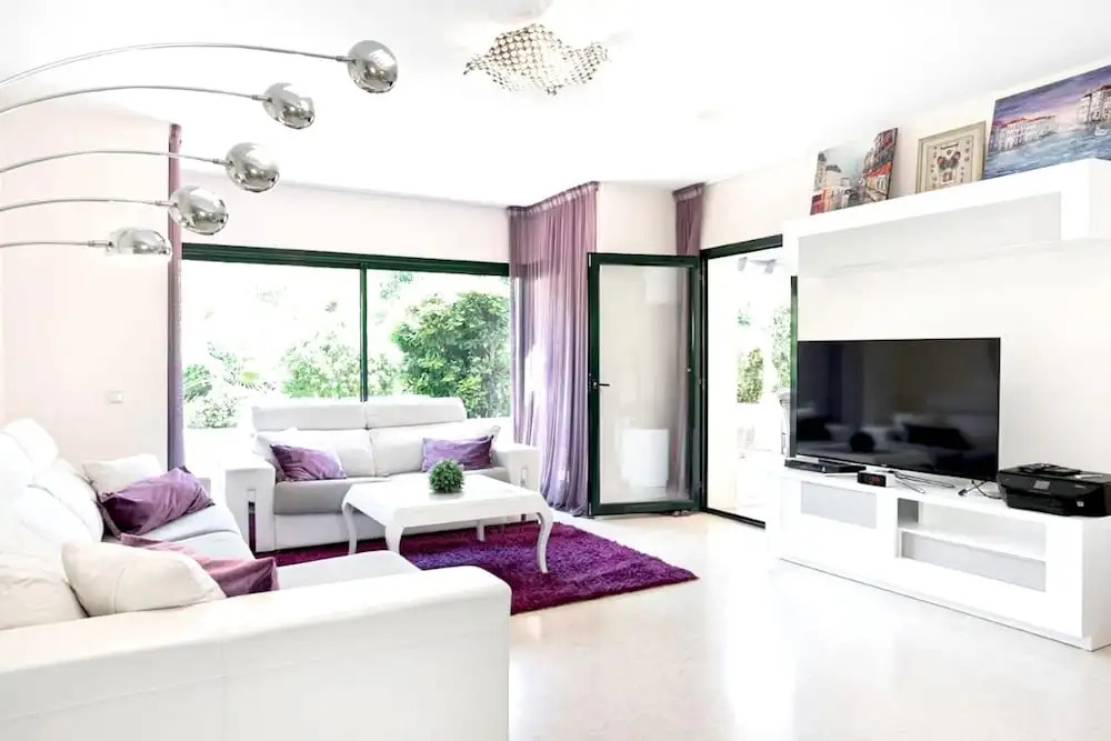 Apartment with 2 Bedrooms in Benahavís, with Pool Access, Furnished Terrace And Wifi - 9 Km From the Beach