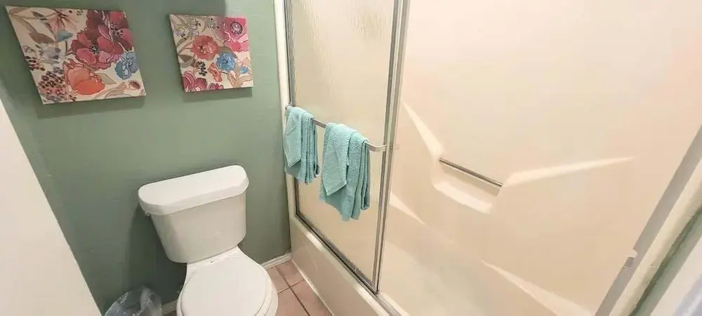 Private Townhome w/ private pool 1 block to beach 3 Bedroom Home by RedAwning