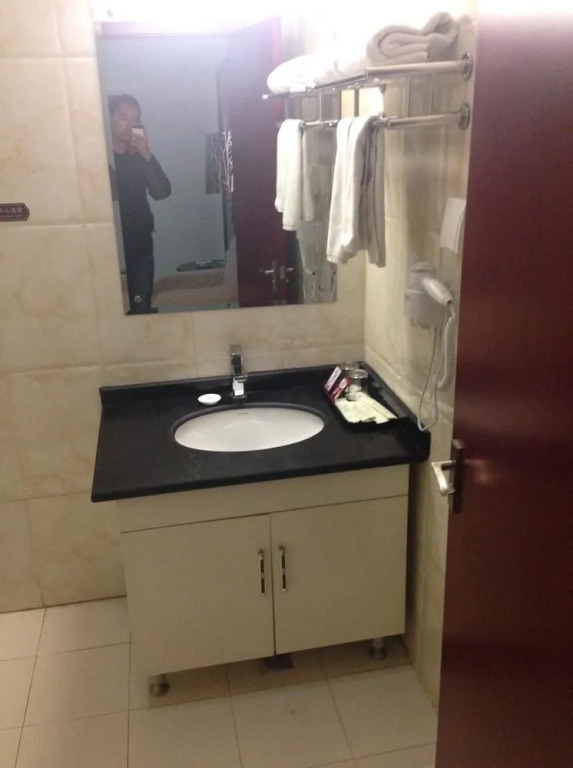Hualian Traders Hotel (Shijiazhuang)