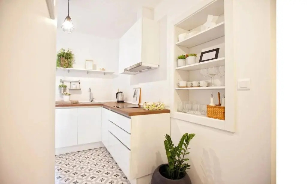 Batchae, Two Bedroom Flat near Bačvice Beach