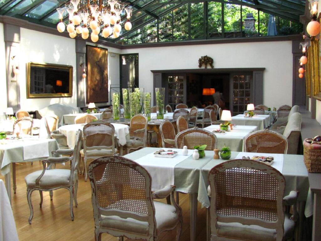 Hotel Manos Premier