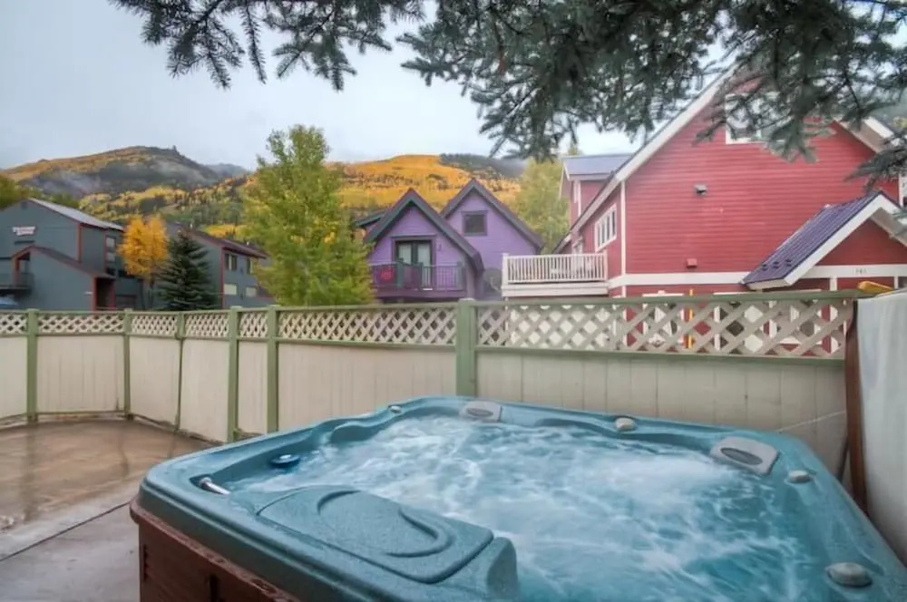 Bachman Village 19 4 Bedroom Holiday home By Accommodations in Telluride