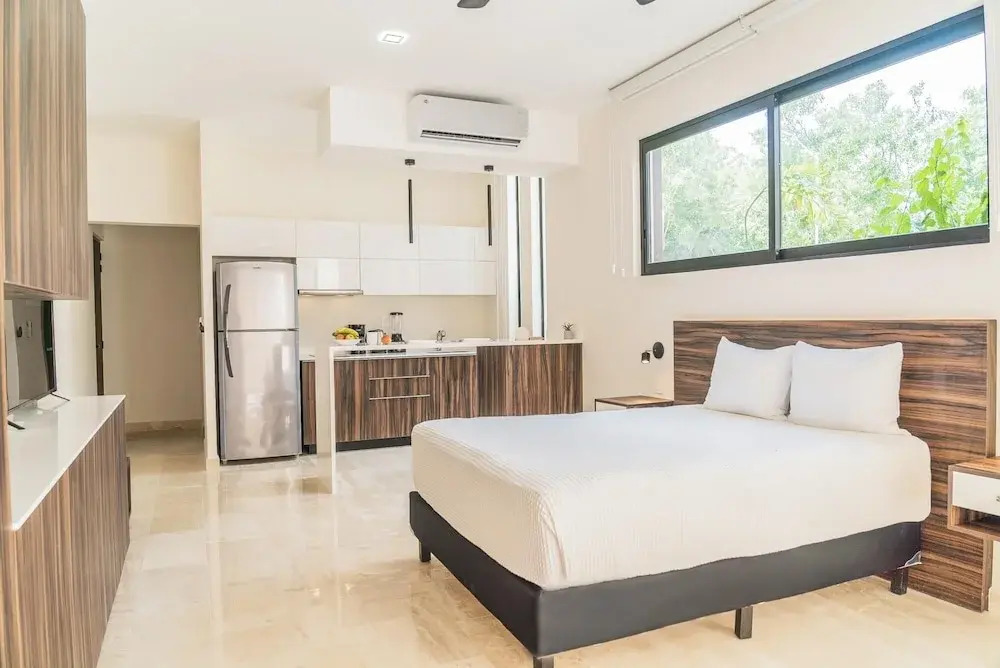 Lovely and Stylish Studio Rooftop Sky Bar Terrace Swimming Pool Close to the Beach