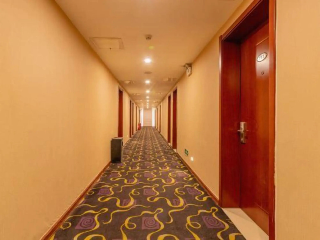 Kunpeng Hotel
