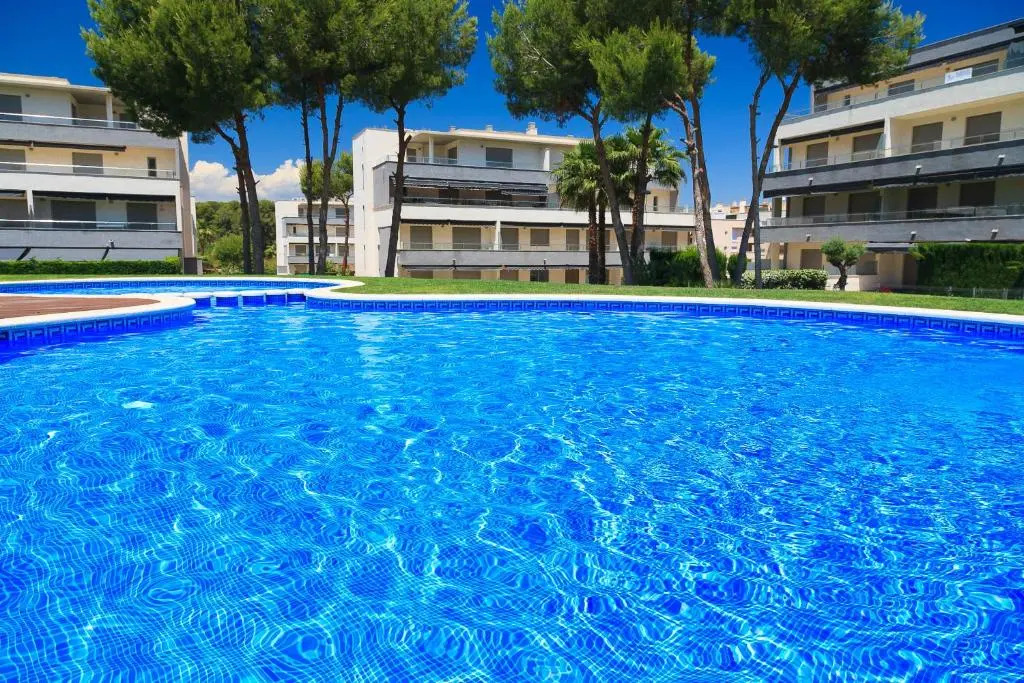 UHC Salou Villa Family Complex