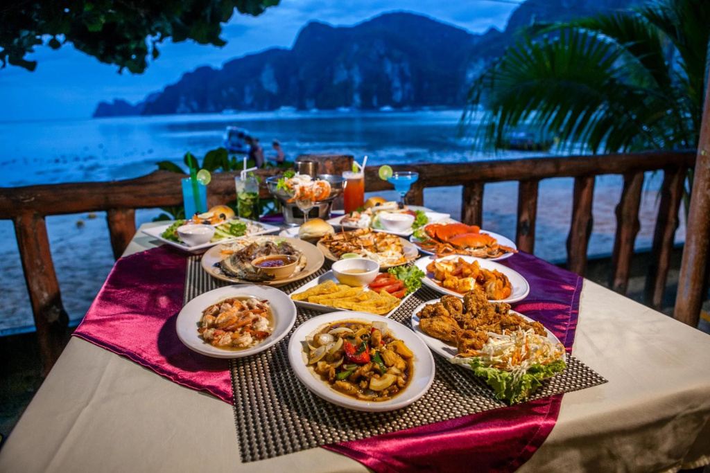 โรงแรมชาวเกาะพีพี ChaoKoh Hotel Phi Phi Island