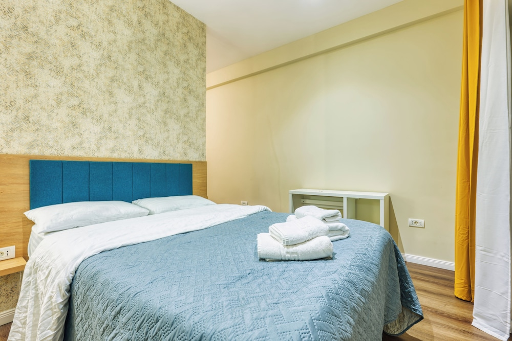 Piata Romana Suites - Pumo Properties