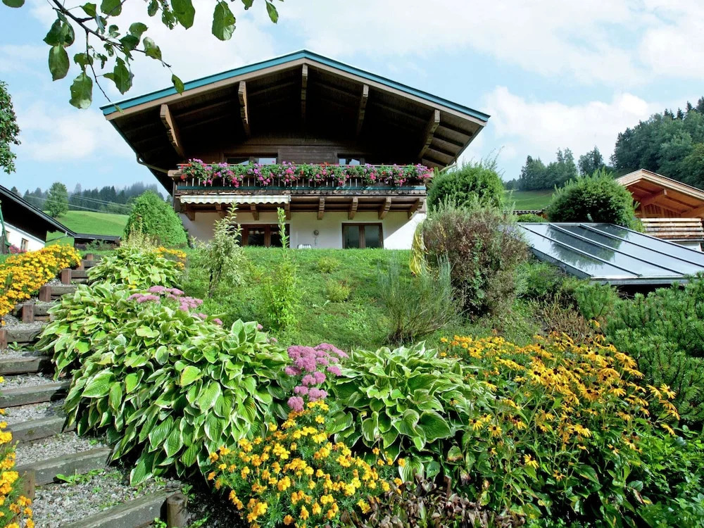 Apartment in Viehhofen Near Ski Lifts
