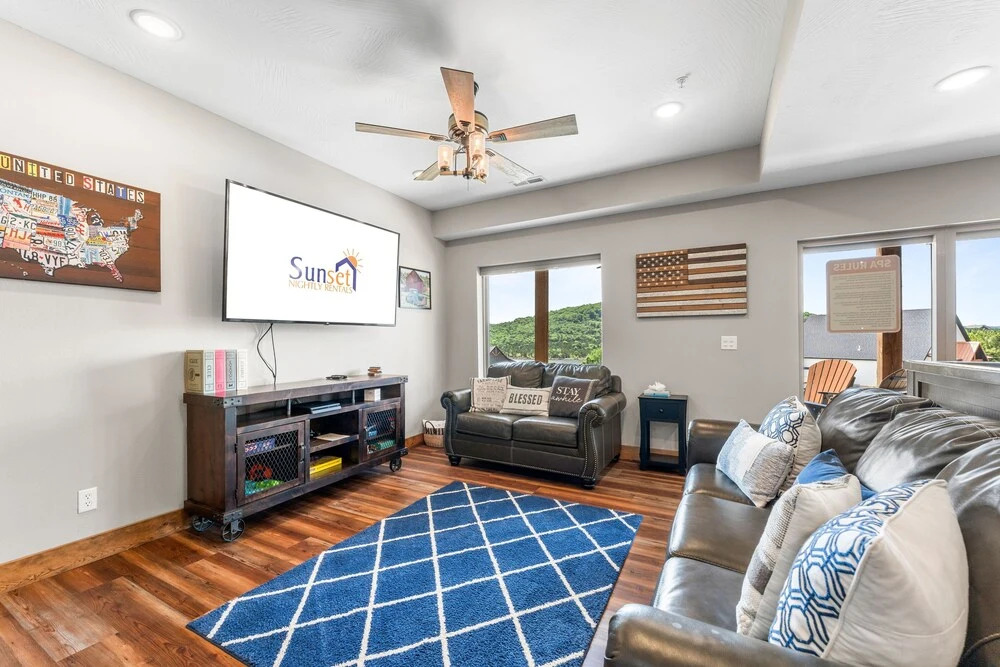Paradise At The Cove 7 Bedroom Home by RedAwning