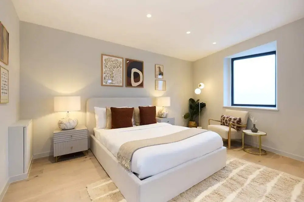The Letchford Garden Mews - Elegant 2bdr House With Garden & Patio