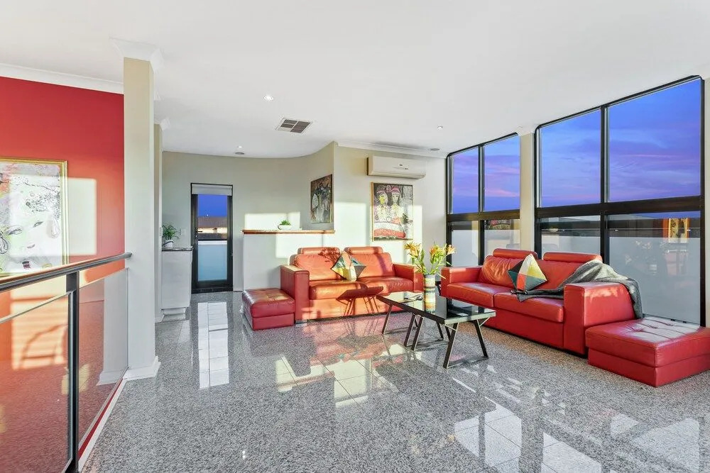 Villa De Marseilles - Melbourne