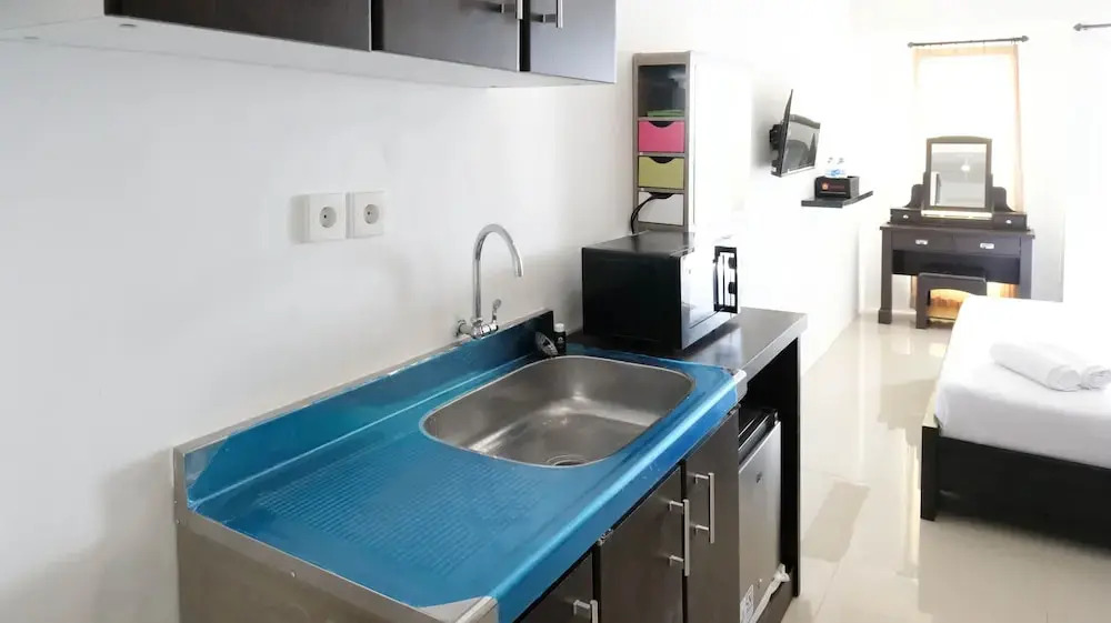 Comfy And Modern Studio (No Kitchen) At Orchard Supermall Mansion Apartment