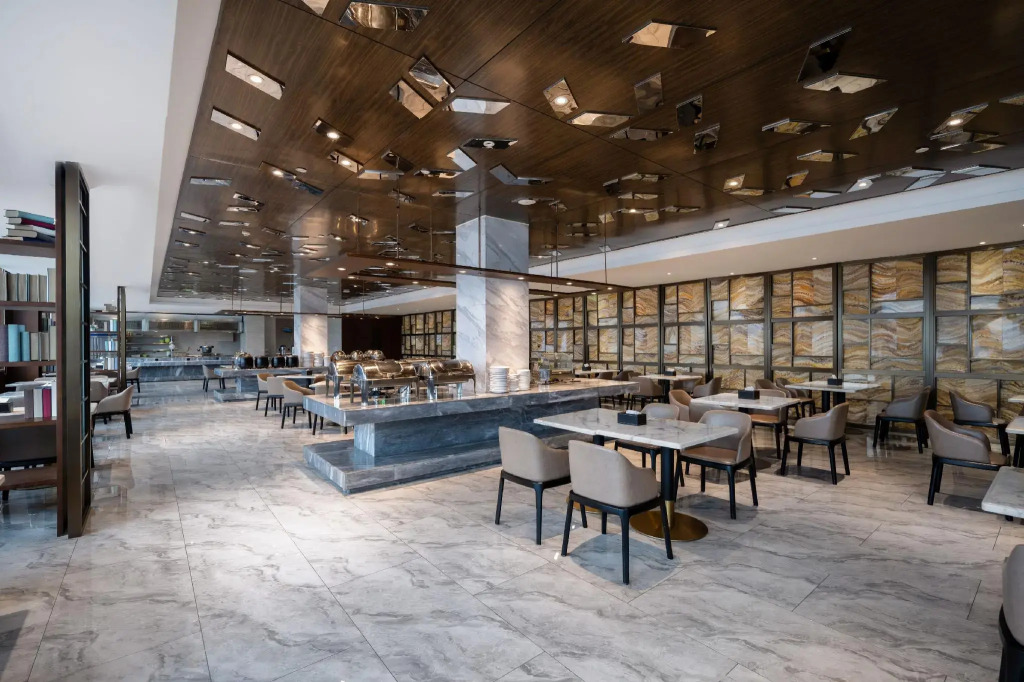 Yixiangting Juxi International Hotel