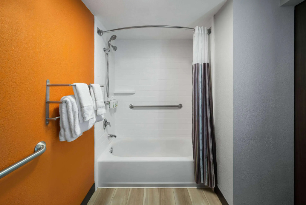 La Quinta by Wyndham Greensboro Highpoint