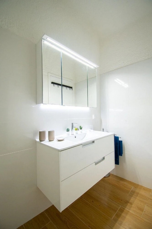 Apt Ruca Centrally Located Modernized Loft With C