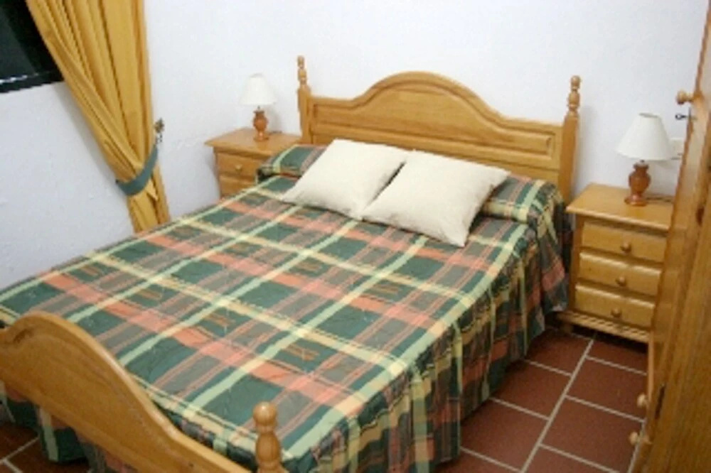 House With 5 Bedrooms in Aroche, Huelva, With Wonderful Mountain View,