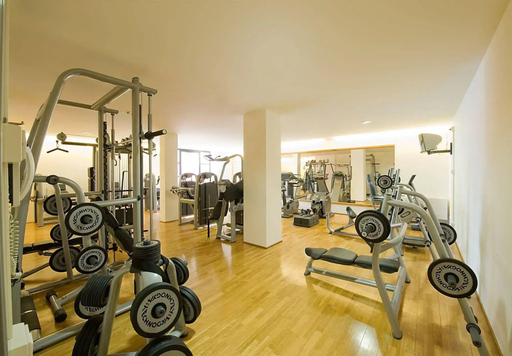 La Reggia Sporting Center Hotel