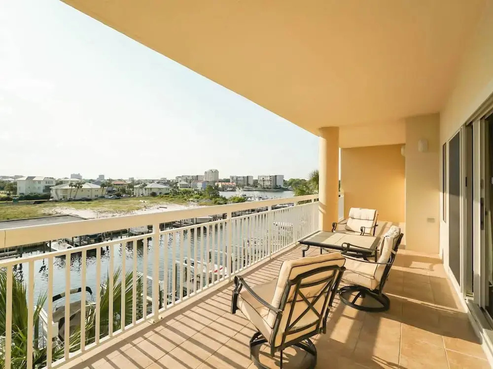 Harbor Landing 602A