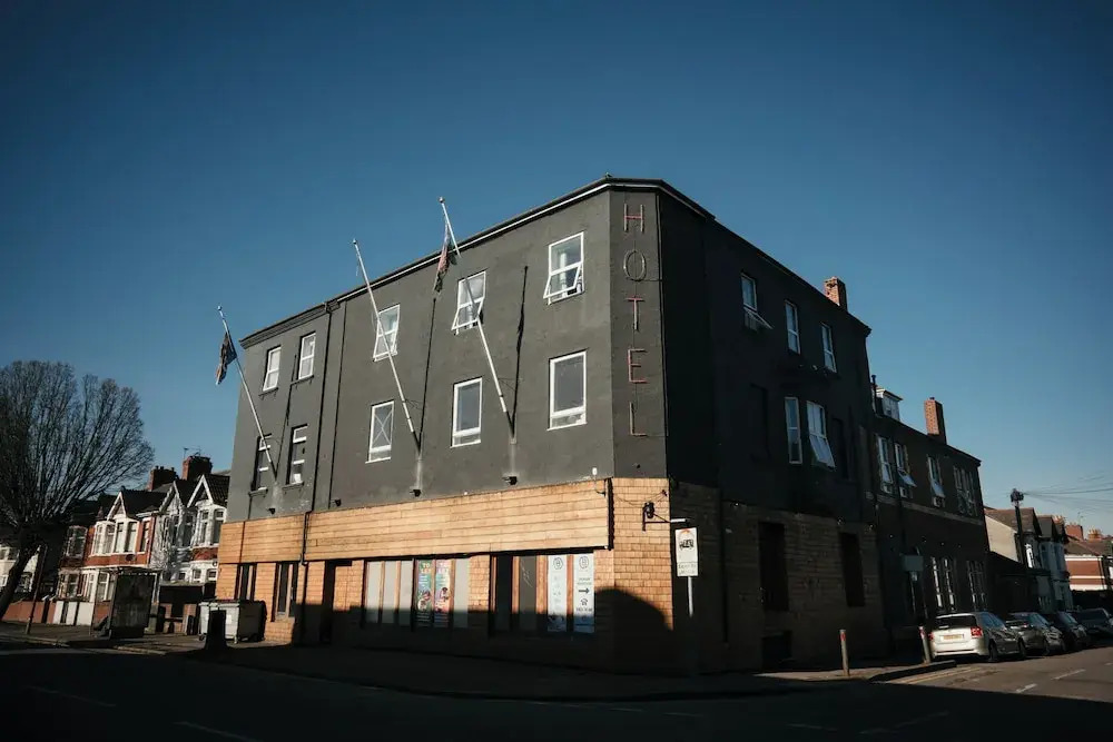 Hotels 24-7 - The Old Victoria Hotel