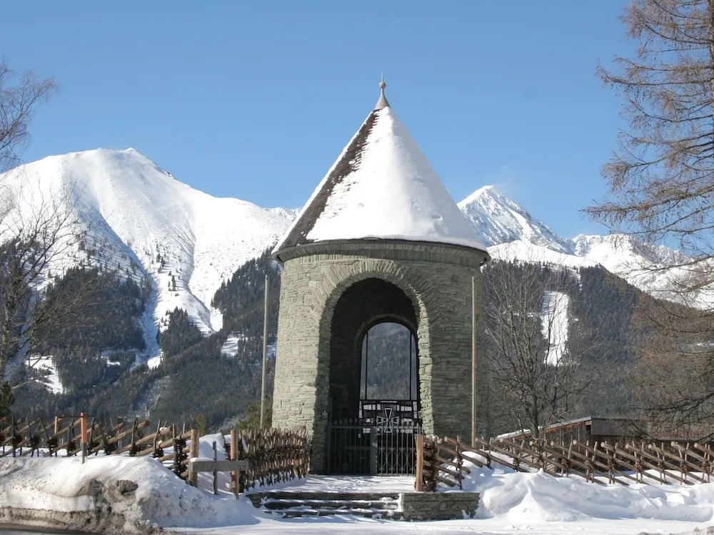 Cozy Chalet in Hohentauern With Parking