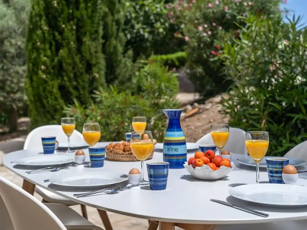 Villa in Pouzols with Private Pool & Vineyards