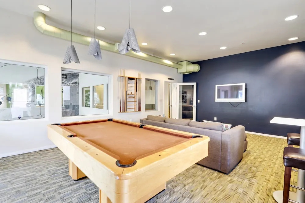 Global Luxury Suites at Via Marina