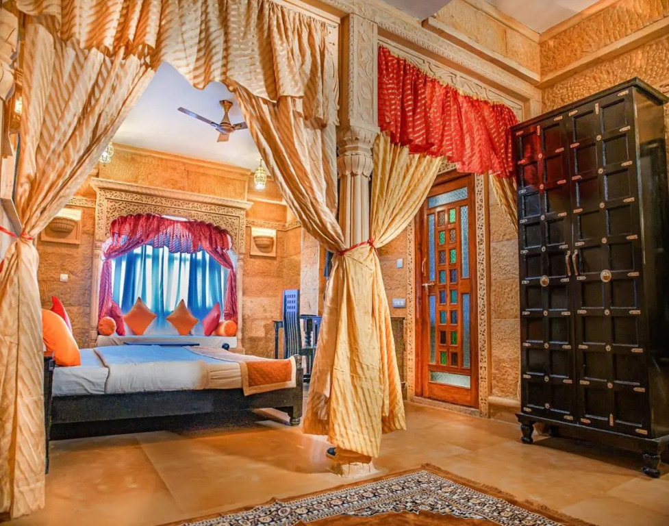 Hotel Lal Garh Fort And Palace