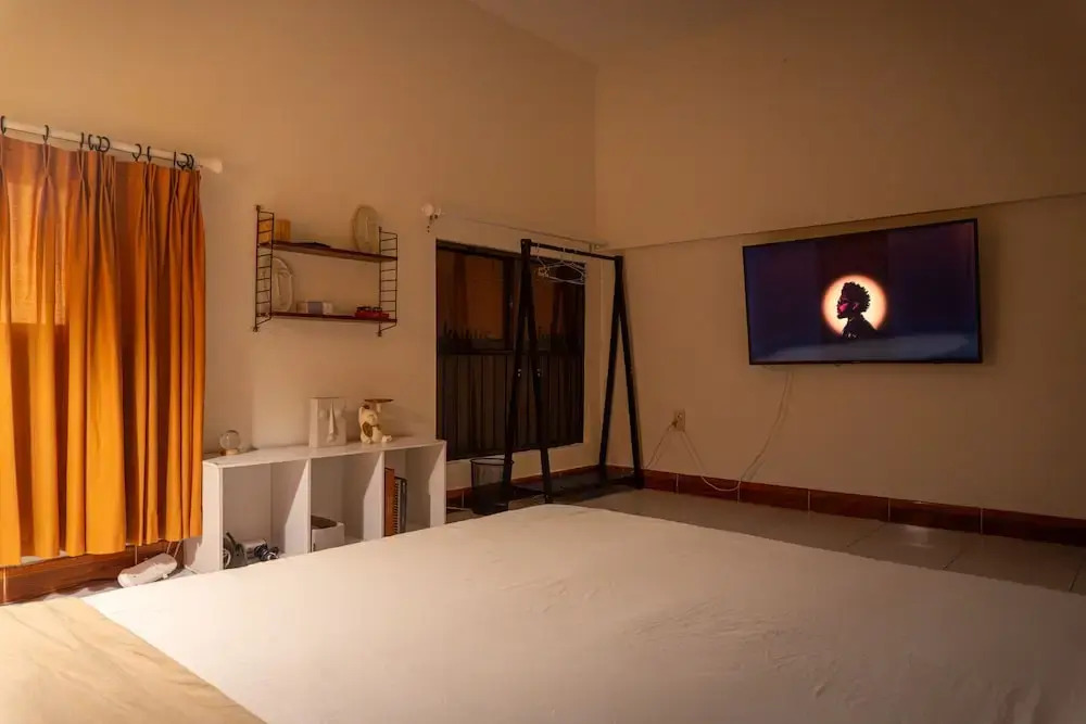 THE Room