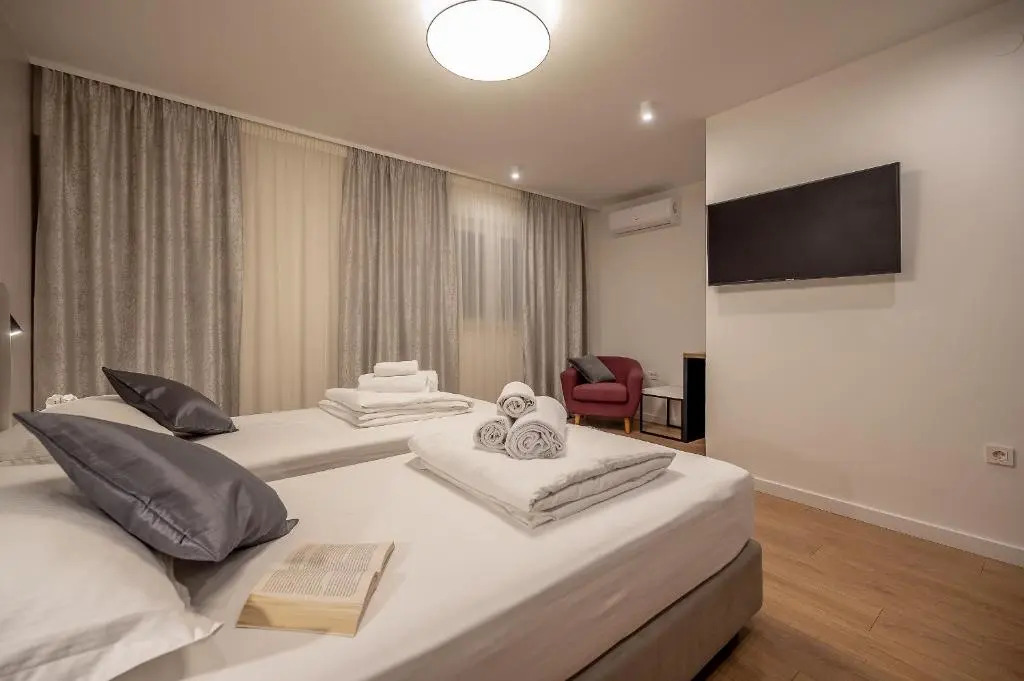 Seven Seas Residence
