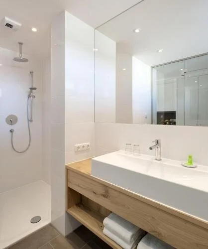 Hotel M120