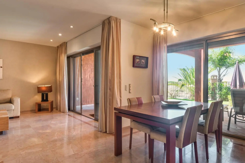 Alzaro 02 DELUXE SEA VIEW 2B