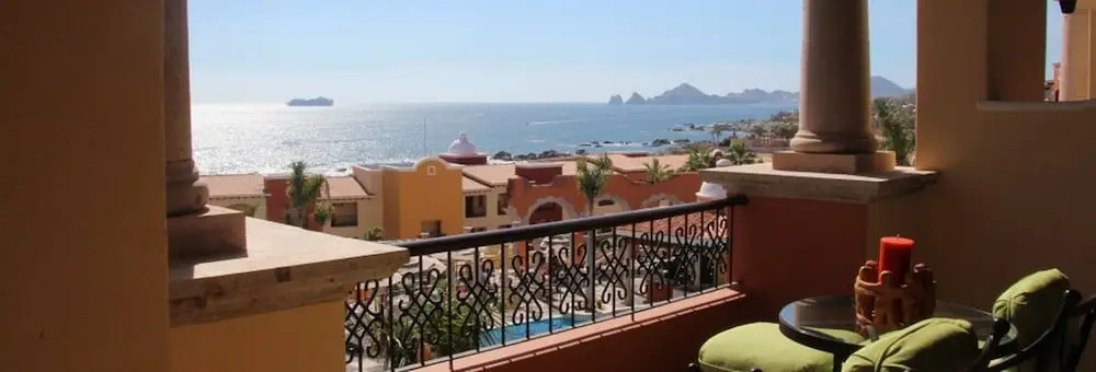Room in Holiday House - Hacienda Encantada-king Or Queen Beds-kitchenette!