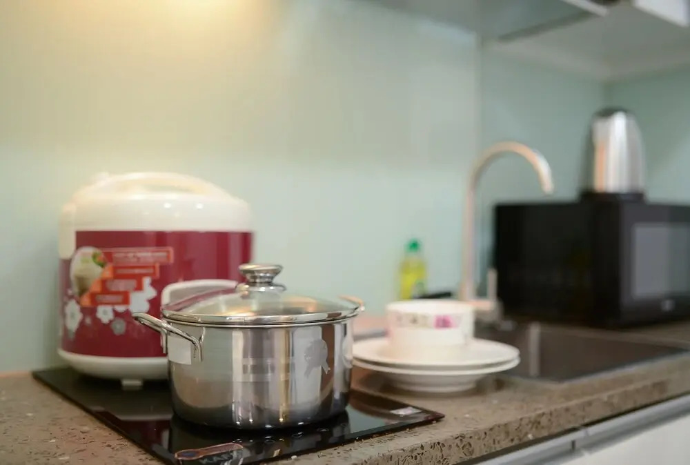 Jennifer House - Millenium Apartment