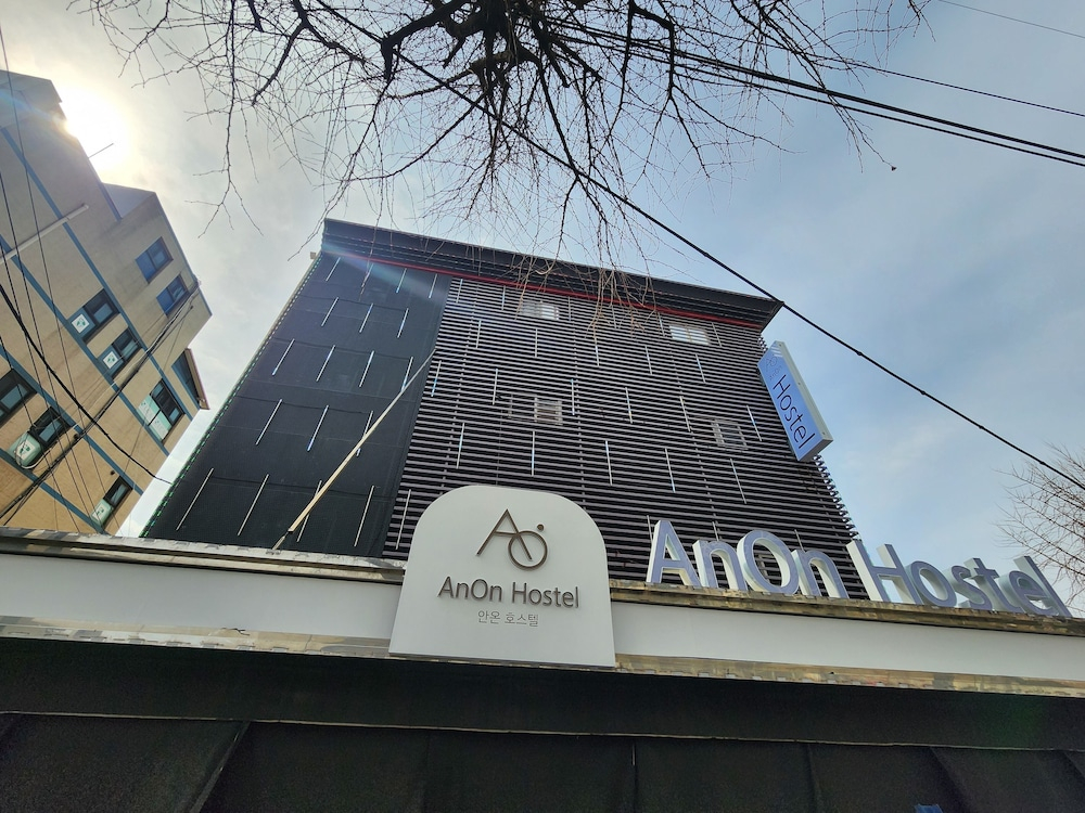 AnOn hostel